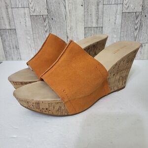 Nine West Sz 10 Ersiliao  Women's Wedge Slide Sandals Mules Orange Suede